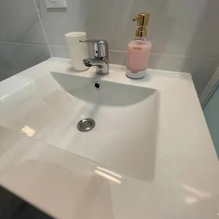 Esprit Violet - Joli Salengro - Sauna & Sport Club Apartamento